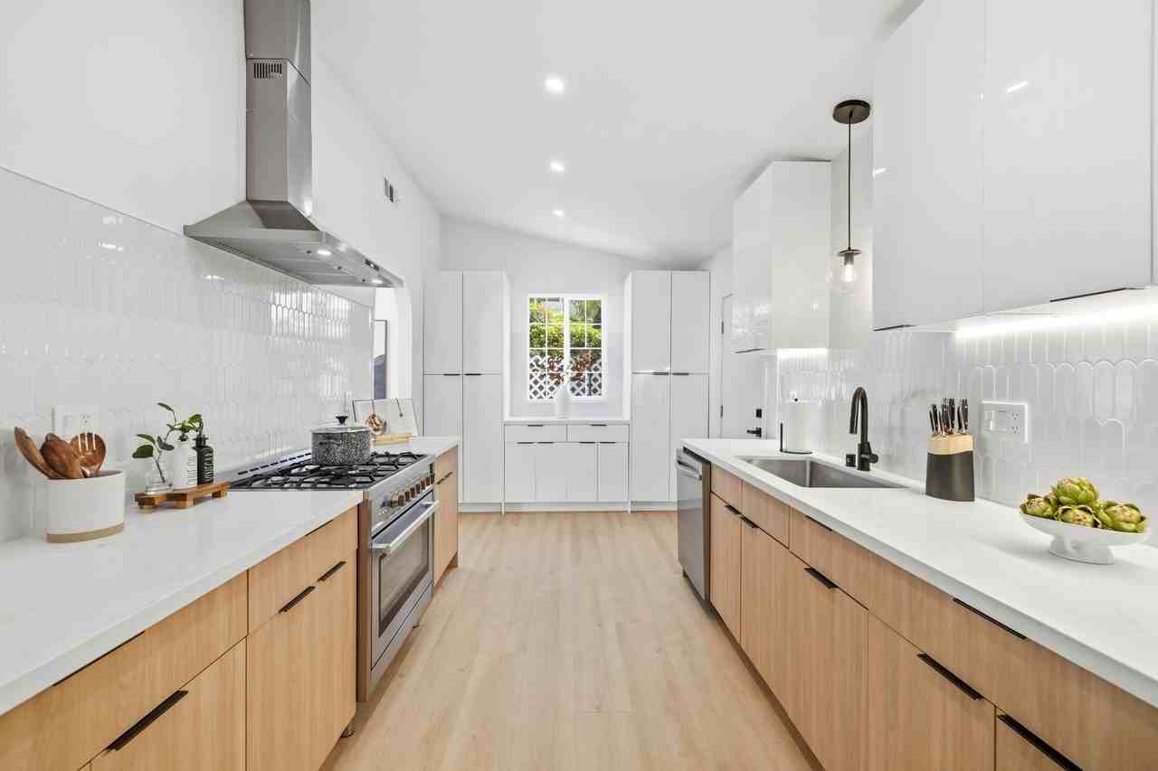 9355 Ruffner Ave - Photo 6 of 50