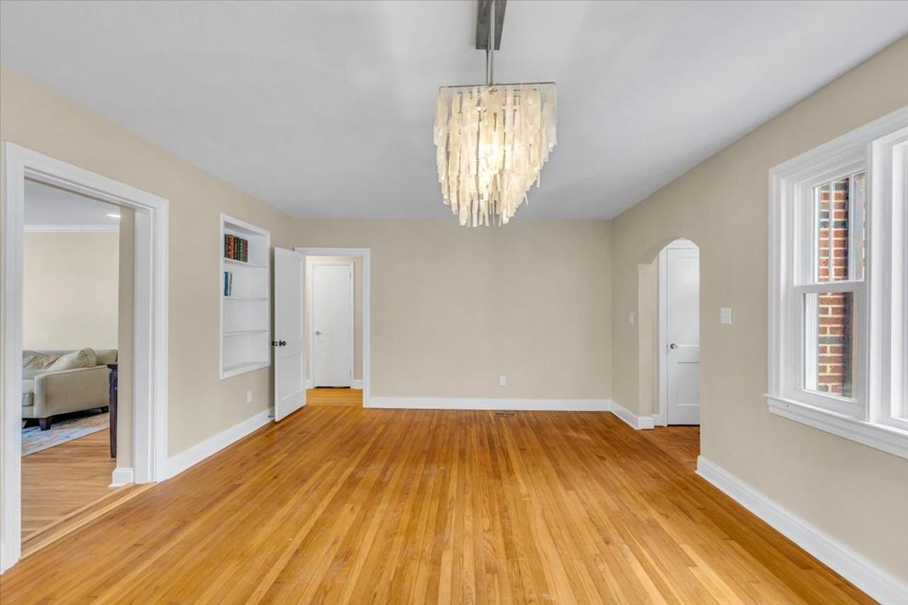 308 E 55th St - Photo 6 of 50