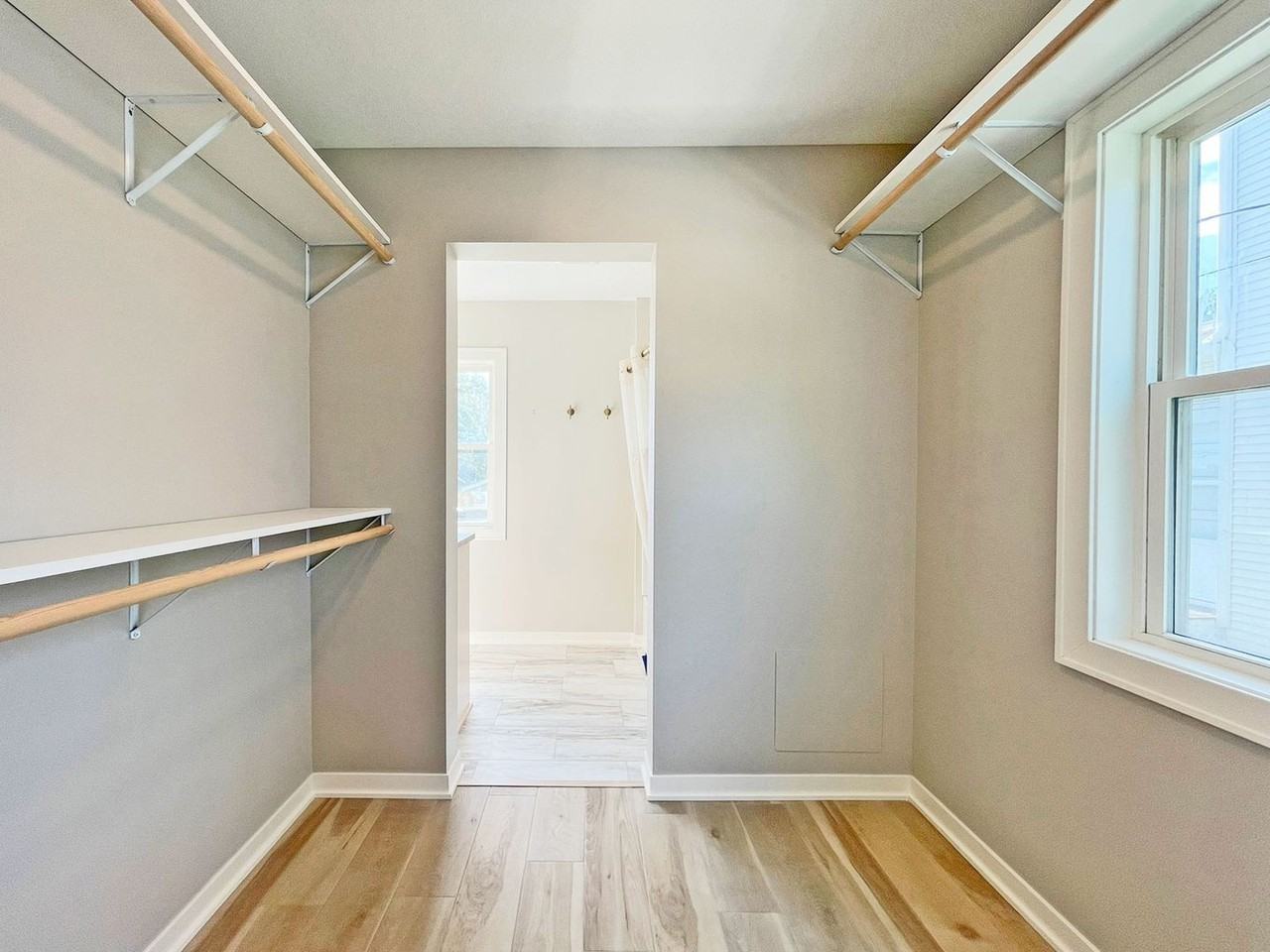 408 S Olive St - Photo 6 of 23