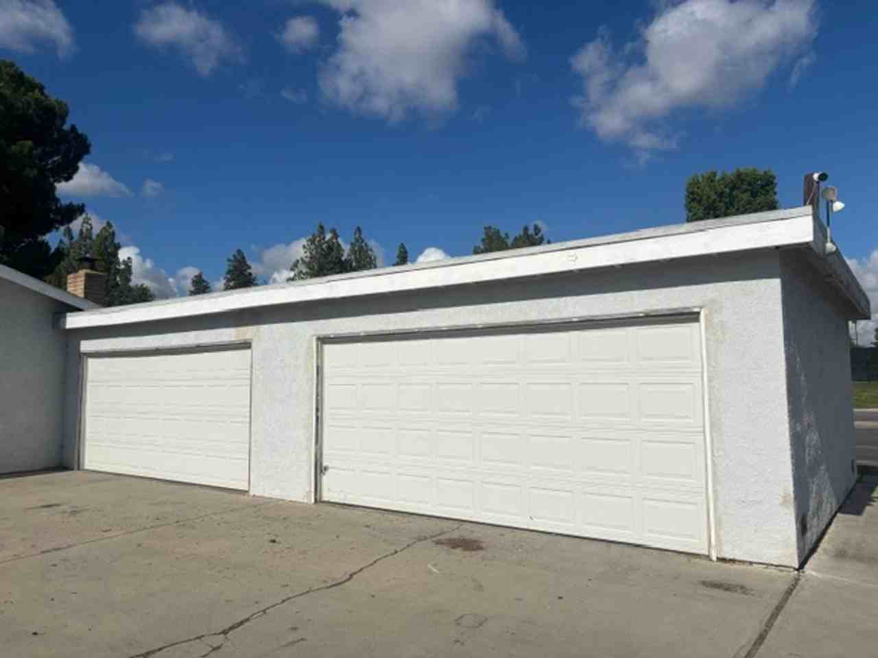 8012 S Laurelglen Blvd #C - Photo 4 of 4