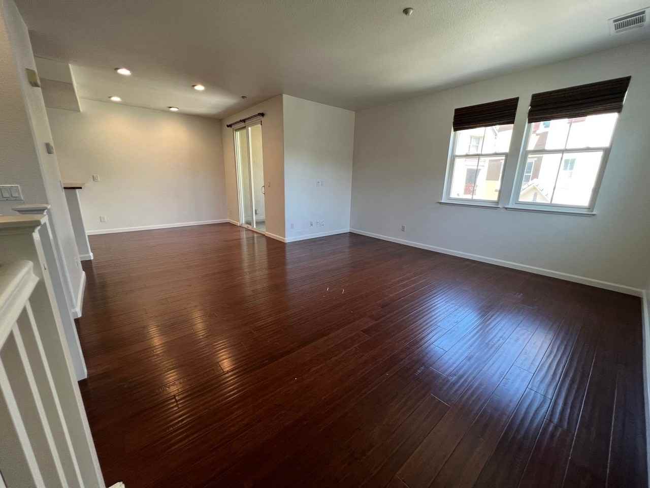1141 Rock Ave - Photo 7 of 34