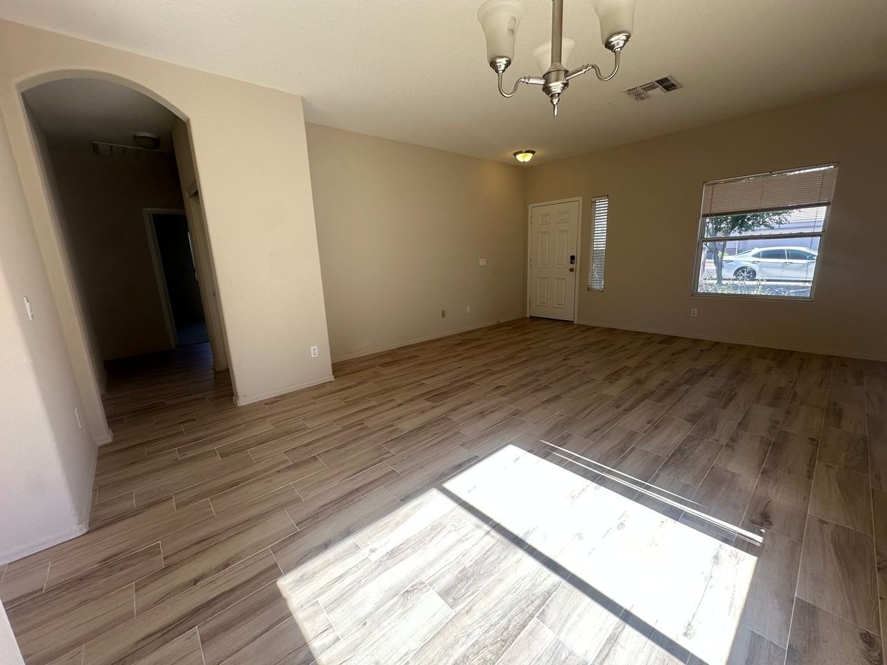 3726 E Longhorn Dr - Photo 6 of 31