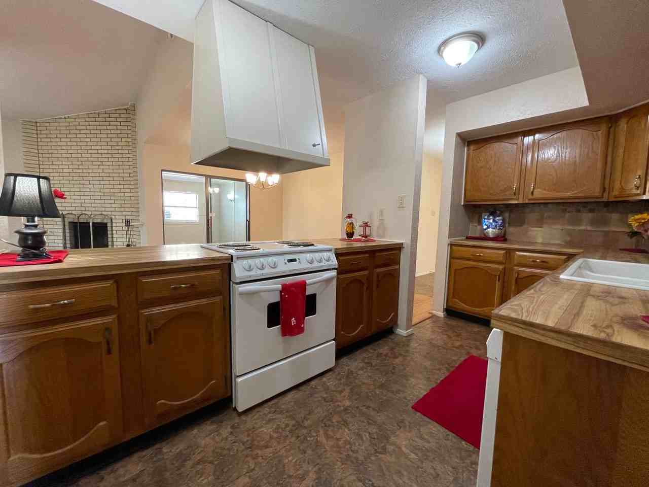 3832 Bridalwreath Dr - Photo 6 of 23