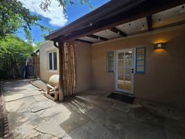 featured image of 116 1/2 W Buena Vista St