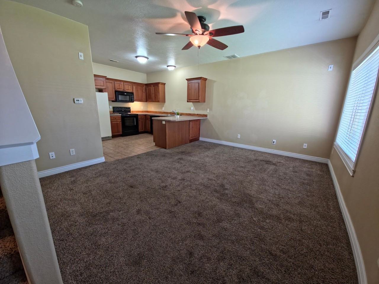 565 Pioneer Rd #36 - Photo 3 of 8