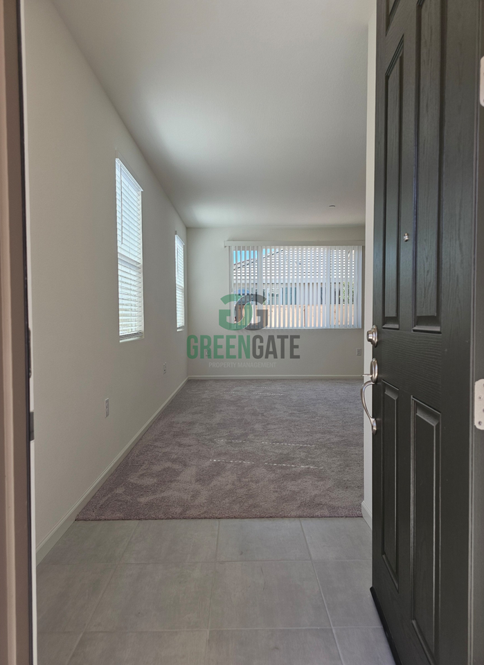 6142 Honey Haven Ln - Photo 6 of 50