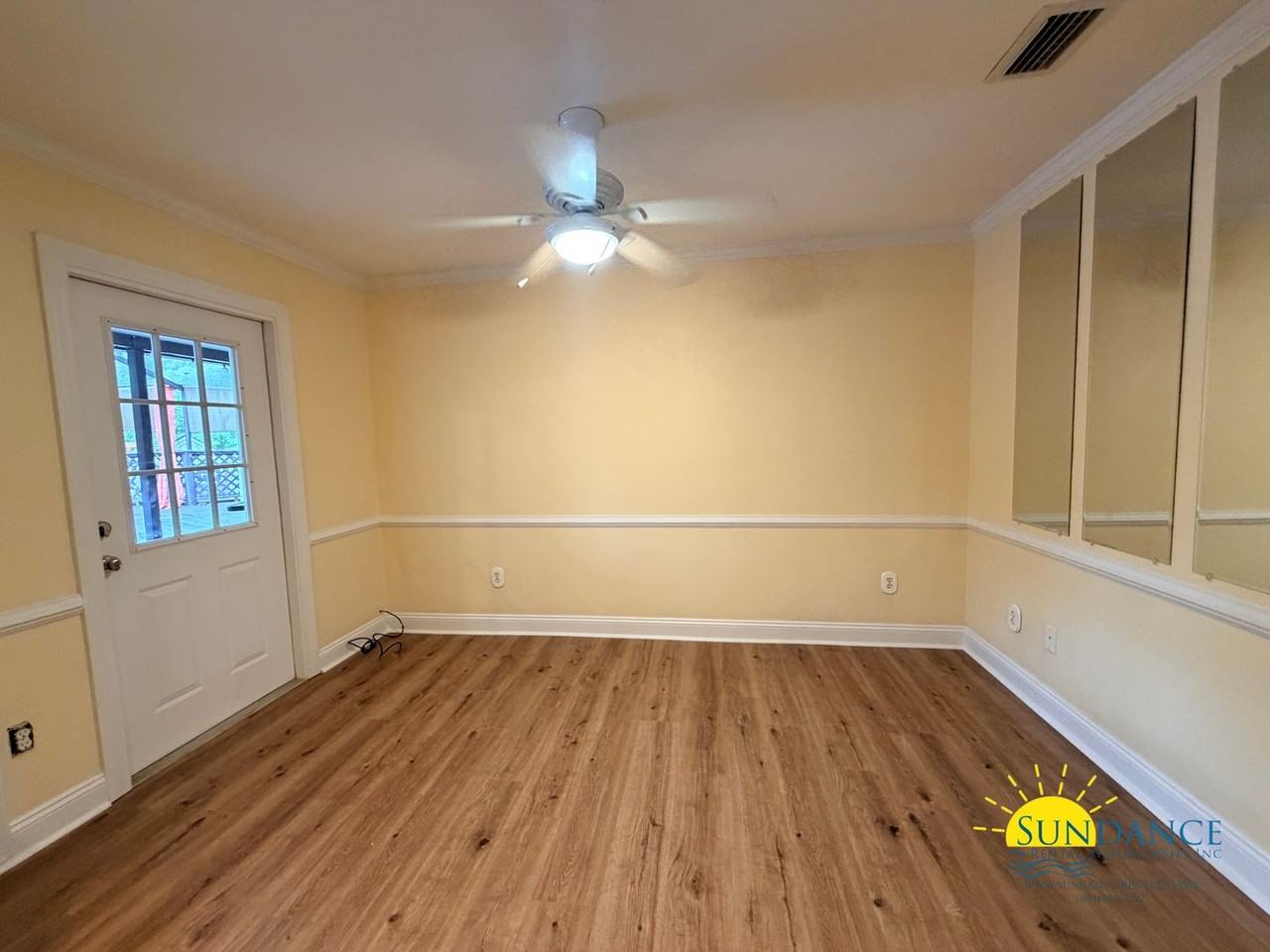 103 Azalea Cir - Photo 5 of 33