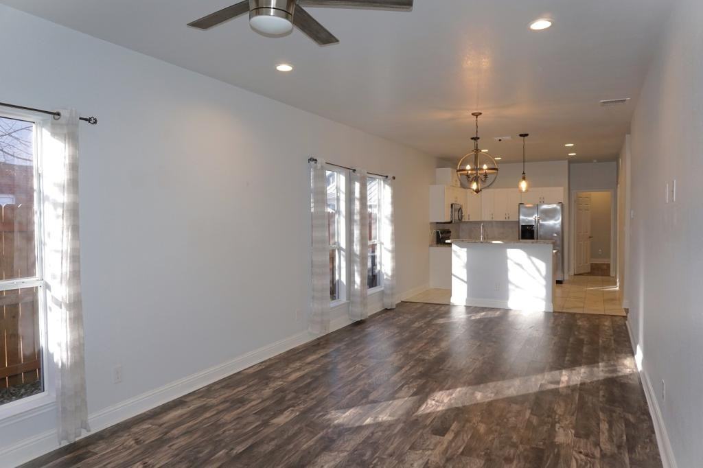 1415 Semlinger Rd - Photo 4 of 16