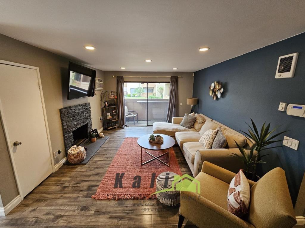 2920 Briarwood Rd ##F5 - Photo 3 of 17