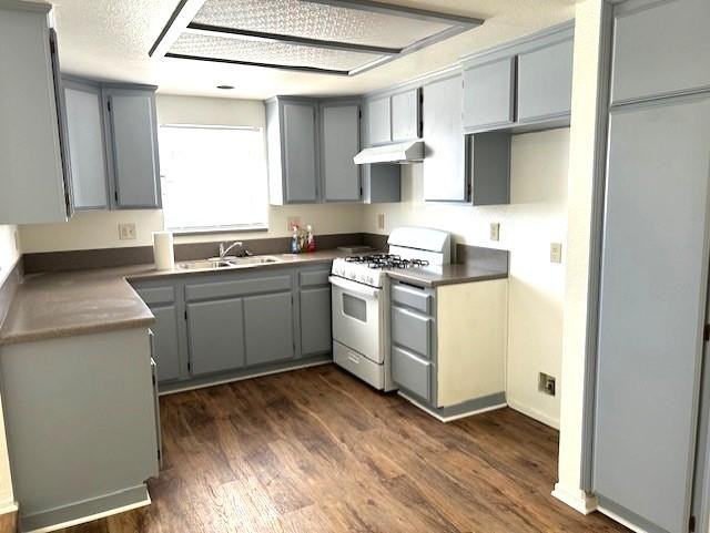 363 S Gilbert St - Photo 6 of 16