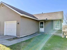 502 N Grove St - Photo 1 of 1