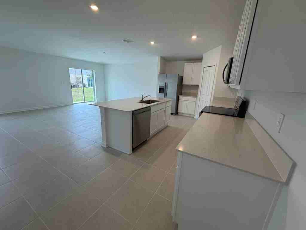 1912 Pine Meadows Golf Course Rd - Photo 5 of 23