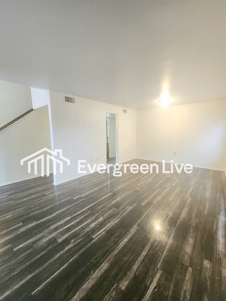 120 Raven Dr - Photo 3 of 23