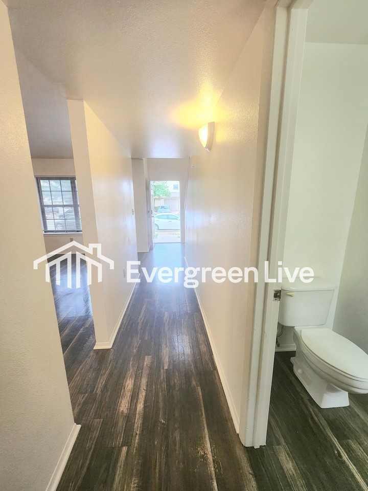 120 Raven Dr - Photo 4 of 23