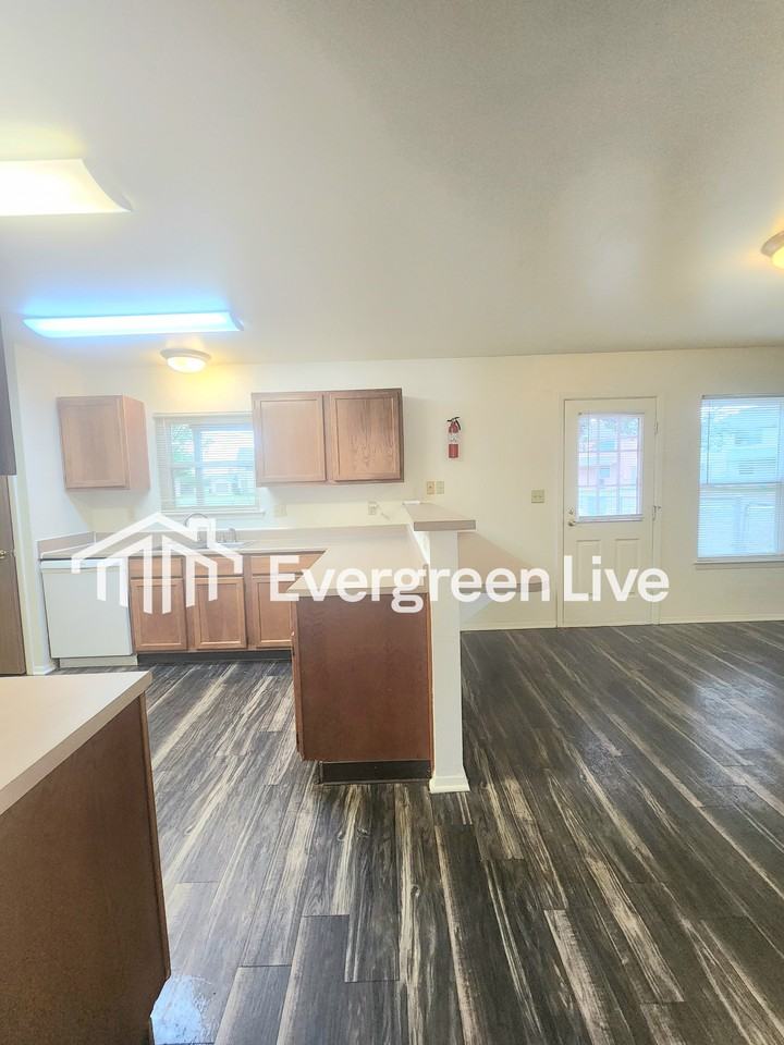 120 Raven Dr - Photo 5 of 23