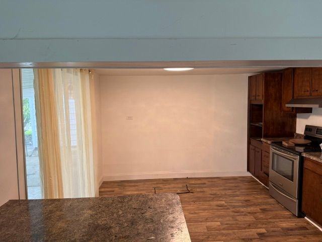 730 E Sherman St - Photo 3 of 3