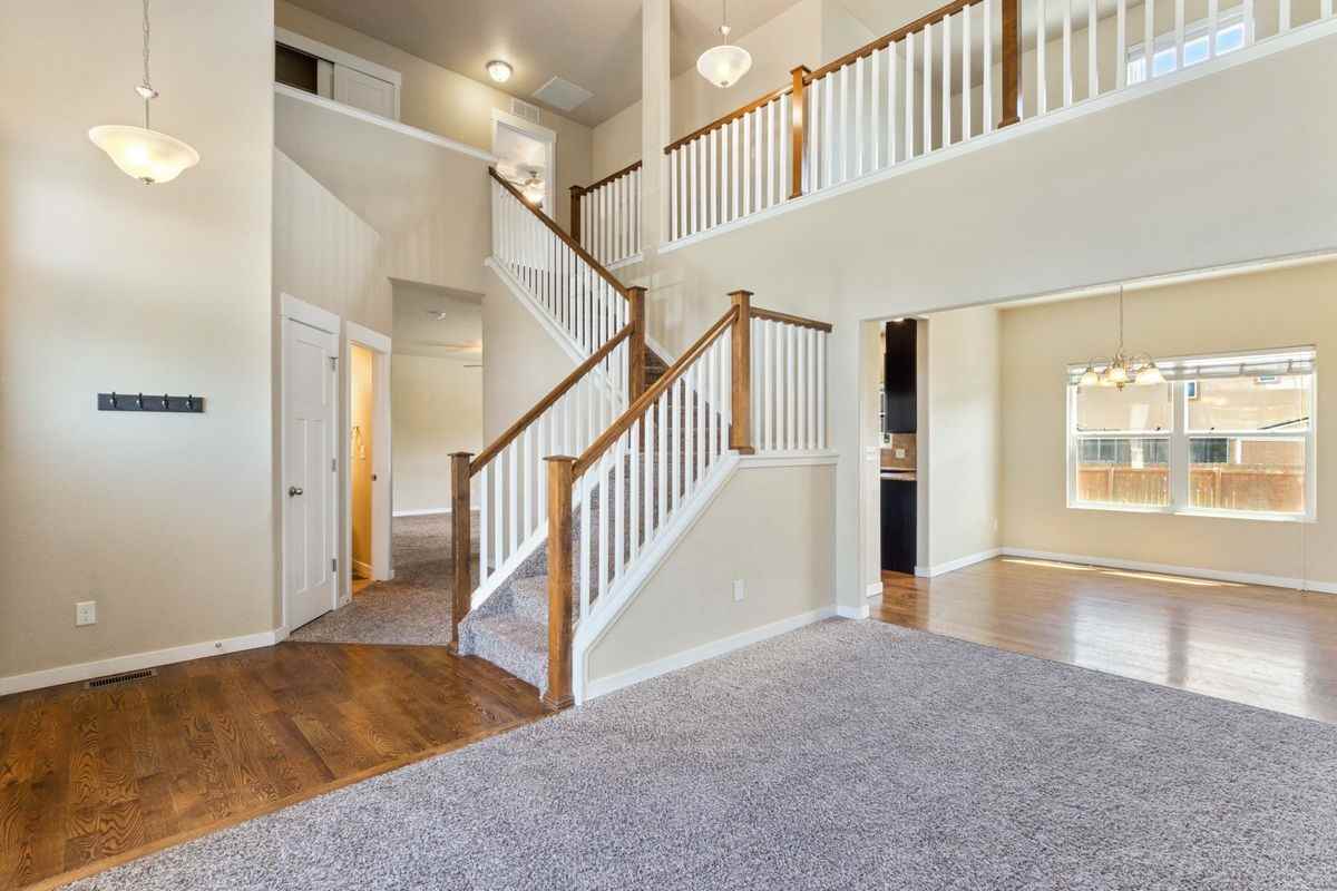 10423 Abrams Dr - Photo 2 of 27