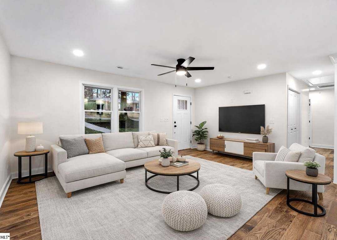 318 Elder Street Ext - Photo 6 of 23
