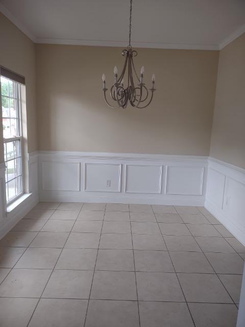 2919 Aylesbury Dr - Photo 4 of 8