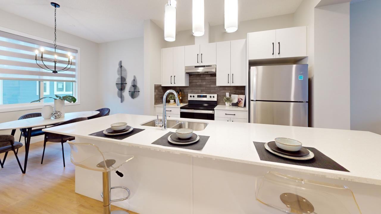 2035 Chalmers Way SW - Photo 3 of 24