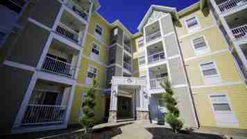 featured image of 4013 Harbour Landing Dr