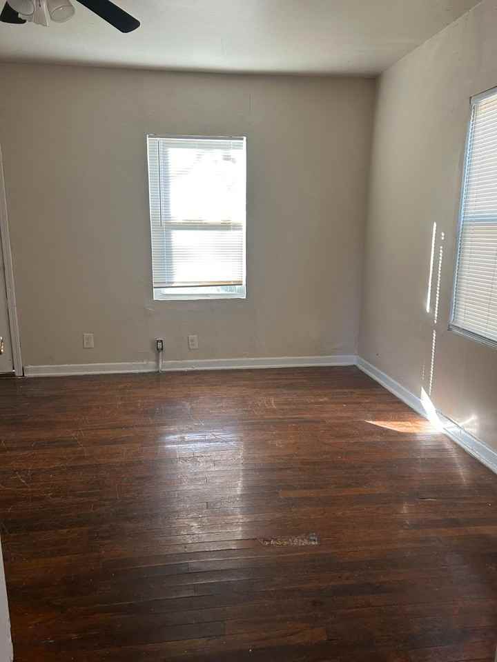 1107 -1109 N.12th street - Photo 4 of 5
