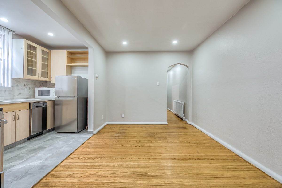 16 Acacia Rd Lowr #L2 - Photo 5 of 20