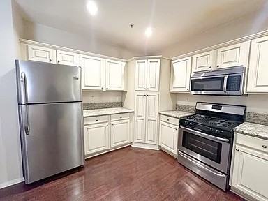 8732 Reading Ave #C - Photo 3 of 13