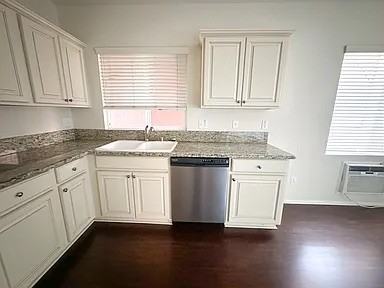 8732 Reading Ave #C - Photo 4 of 13