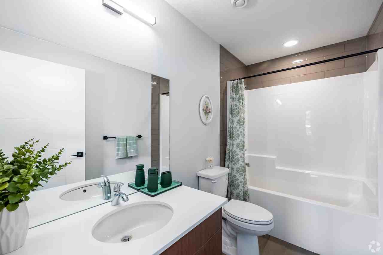348 Greystone Boulevard - Photo 6 of 14
