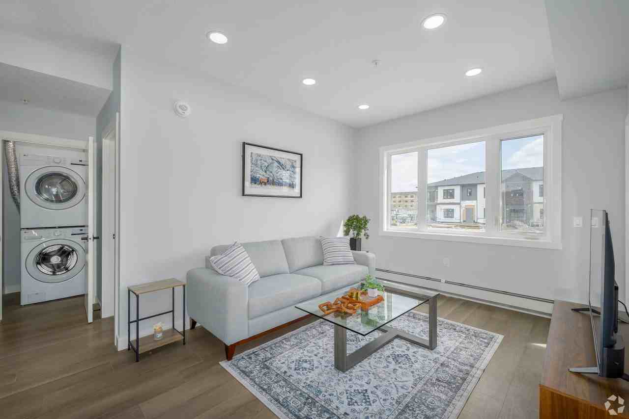 348 Greystone Boulevard - Photo 3 of 14