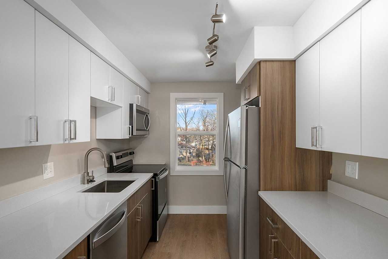 1131 Lyon St Ne #2 - Photo 2 of 9