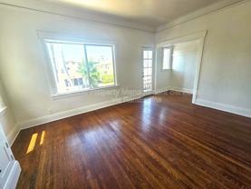 336 W 9th St - Photo 1 of 1