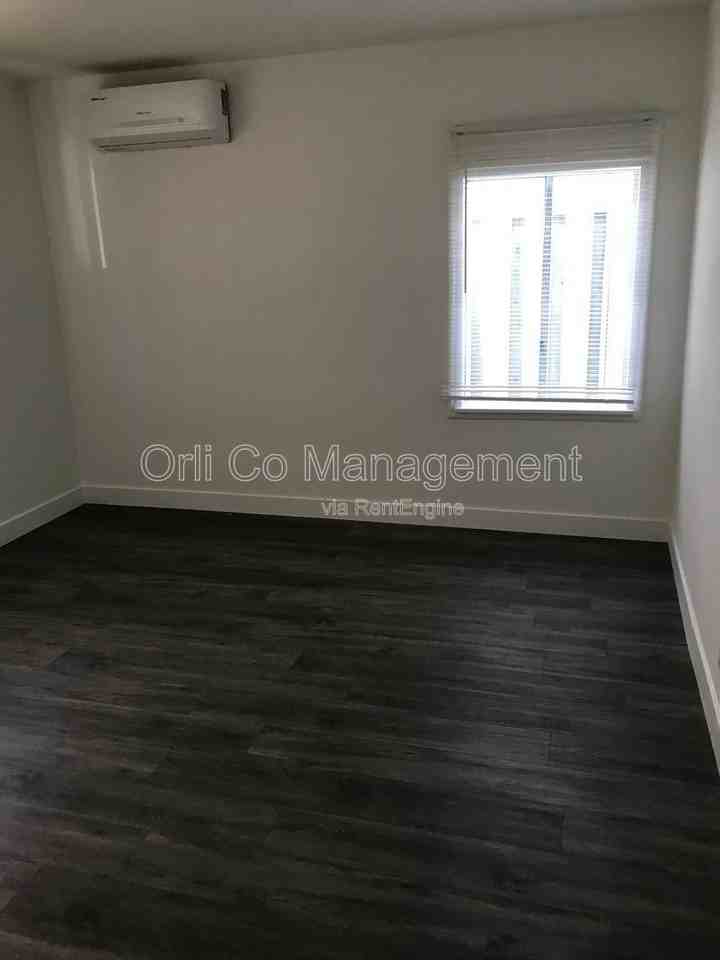 6500 Balboa Blvd - Photo 7 of 17