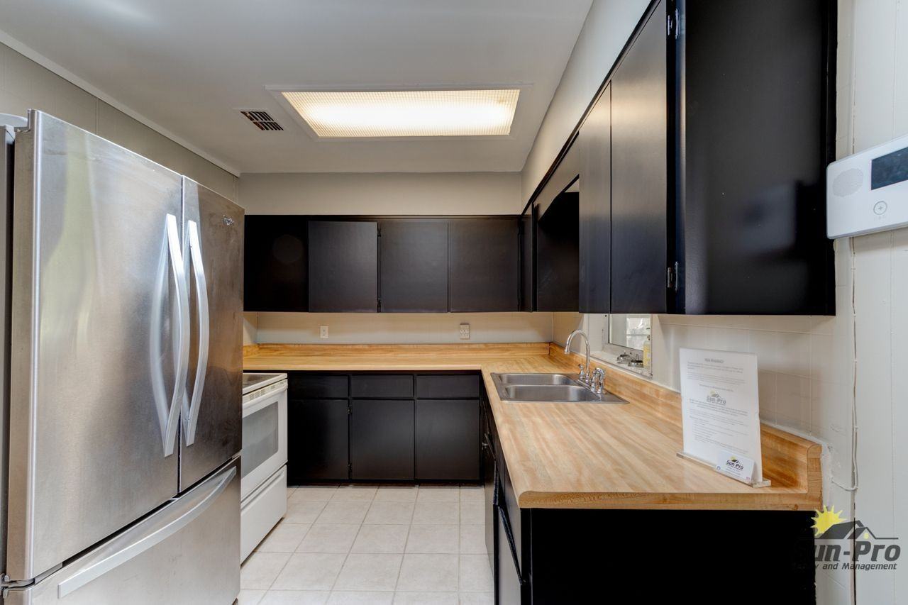 907 Hamilton St - Photo 6 of 24