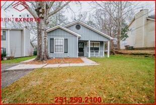 915 Schaub Ave - Photo 1 of 1