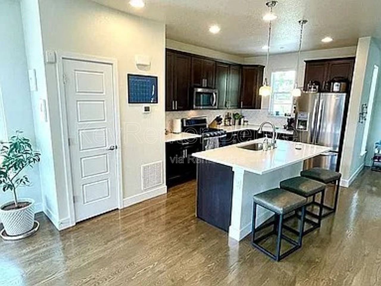 8991 Yates Dr - Photo 4 of 22