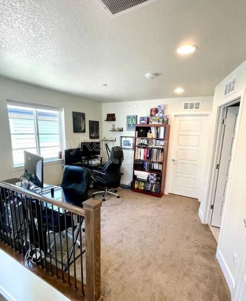 8991 Yates Dr - Photo 7 of 22