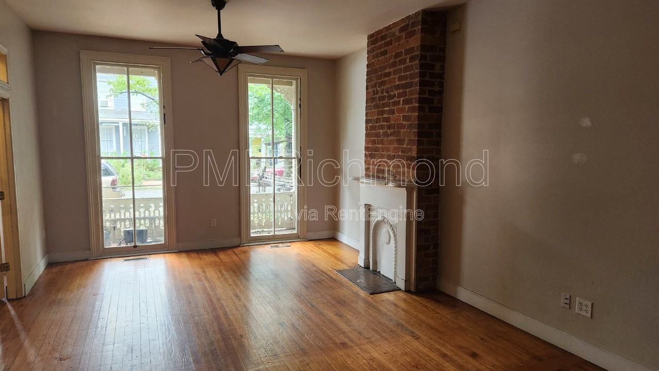 411 S Laurel St - Photo 4 of 19