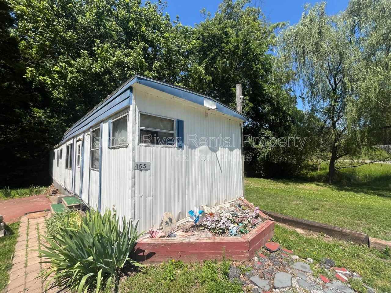 155 Pomona Dr #155