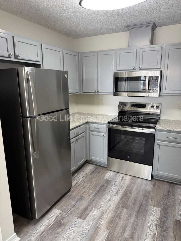 9980 Bowman Ave #L - Photo 2 of 20