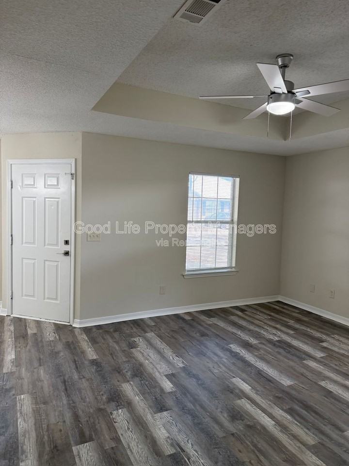 9980 Bowman Ave #L - Photo 7 of 20