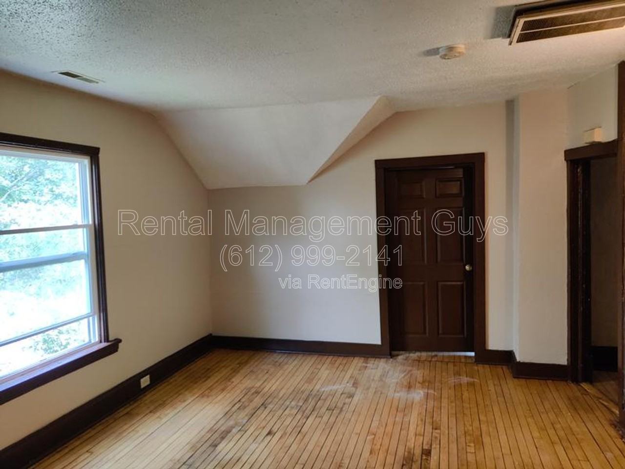 2500 17th Ave S #2 - Photo 5 of 11