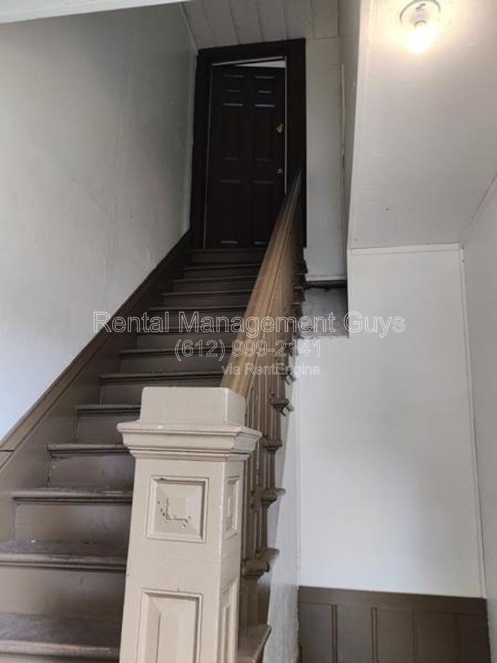 2500 17th Ave S #2 - Photo 7 of 11