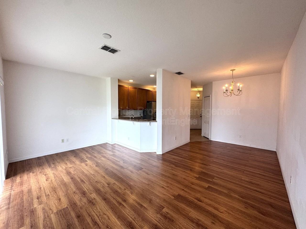10735 Savannah Wood Dr #208 - Photo 5 of 21