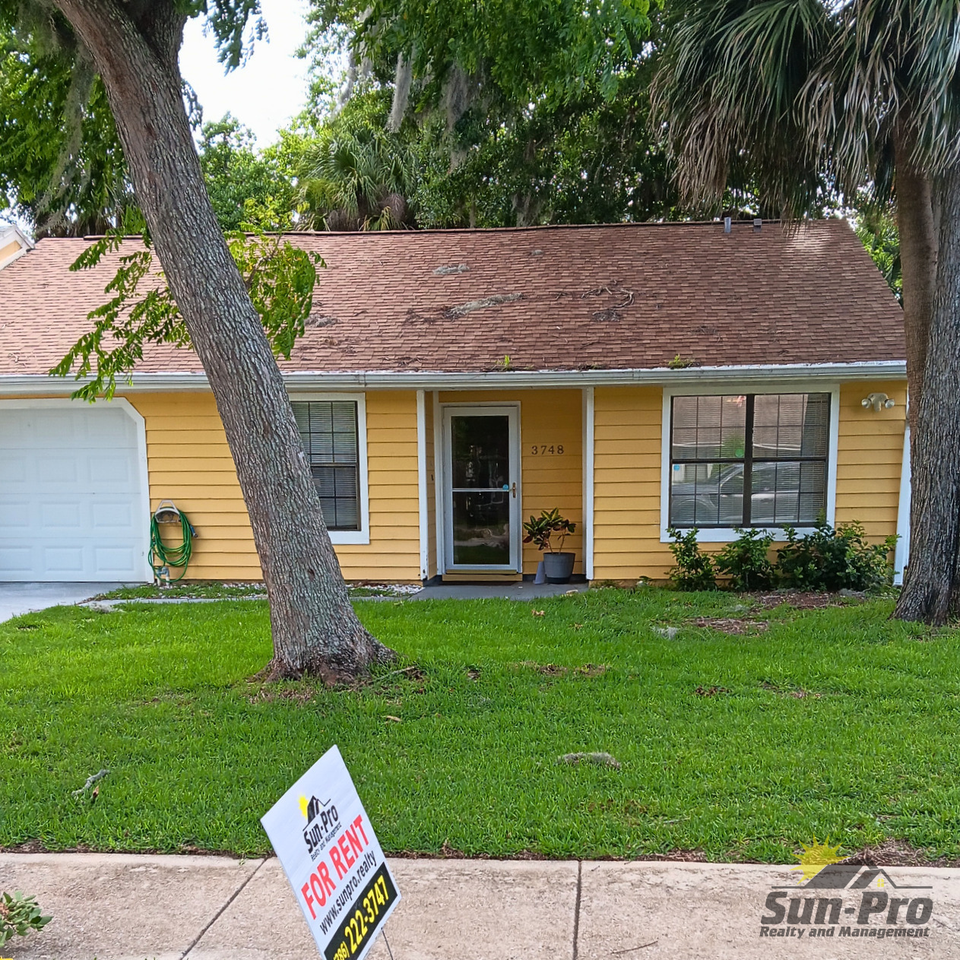 3748 Gatewood Dr