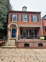 featured image of 729 E Orange St