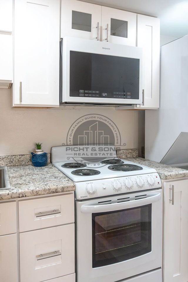 2765 W Tharpe St #210 - Photo 3 of 14