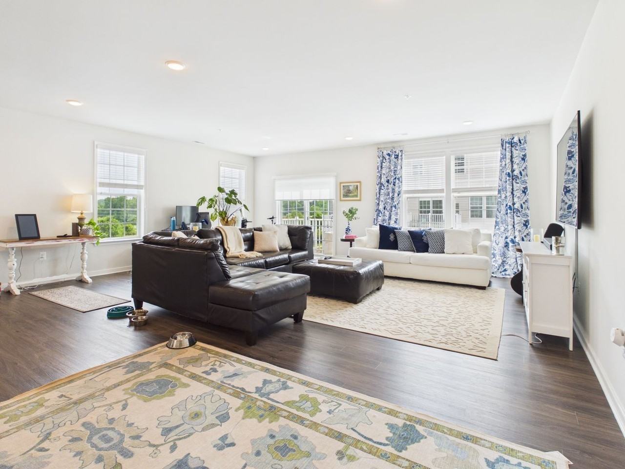 5931 Laurel Bed Ln #B - Photo 7 of 42
