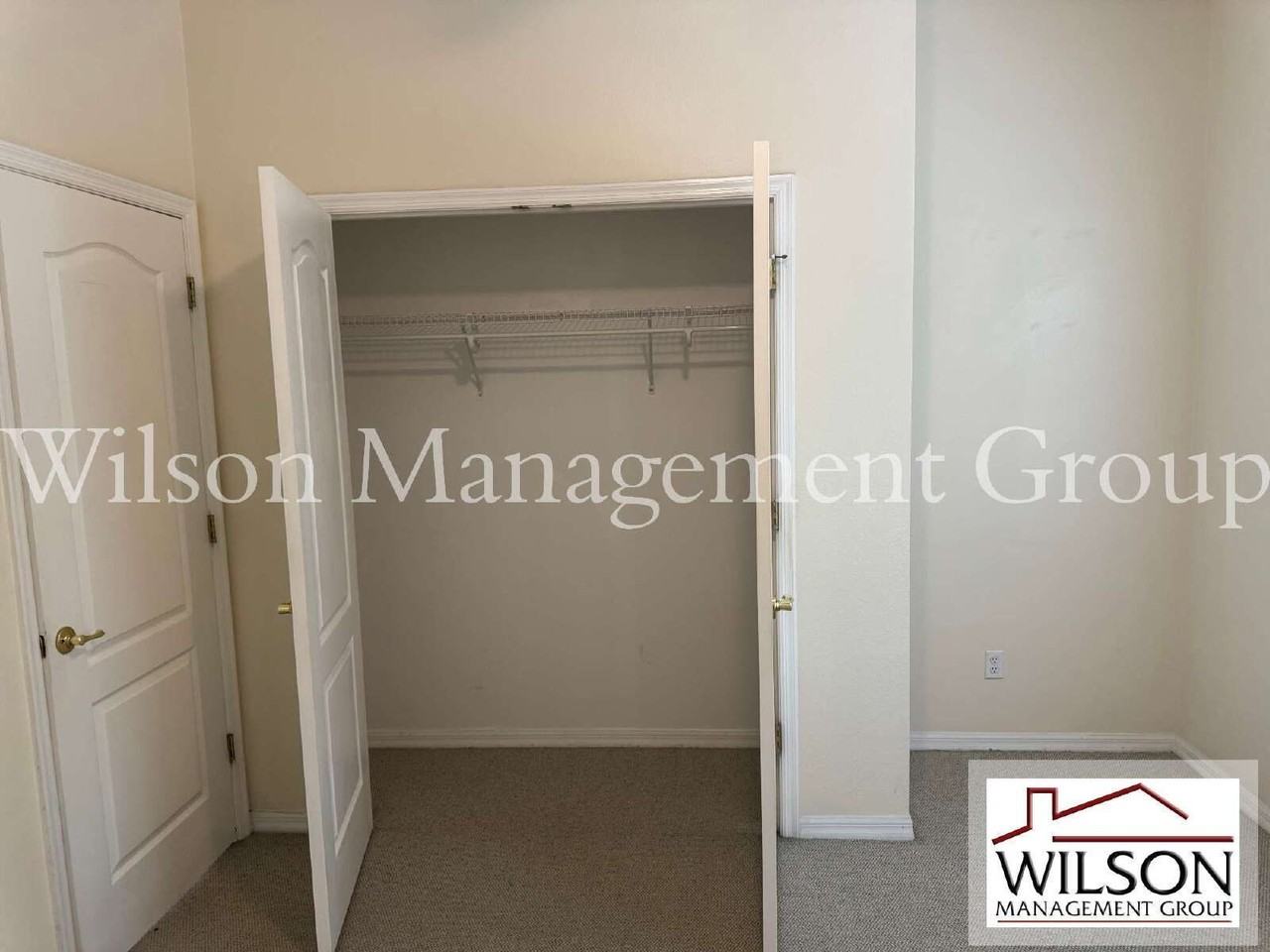 6873 Northwich Dr - Photo 7 of 48